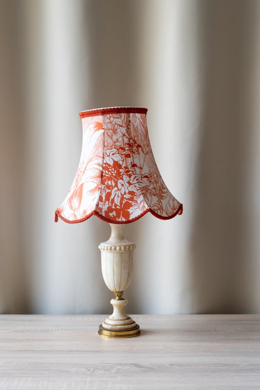 Abat-jour Georgette, pièce unique artisanale. C'est pas Versailles