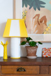 Luminaire Solange, la jumelle élégante et joyeuse. C'est pas versailles.